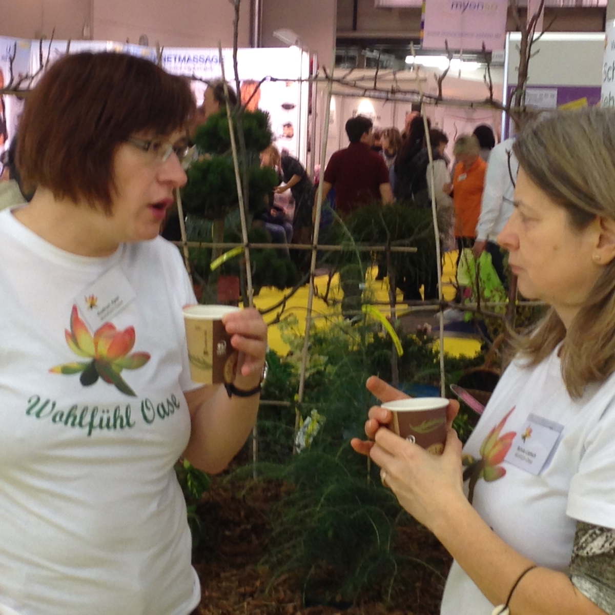 Gudrun und Alexandra beim Fachsimpeln.